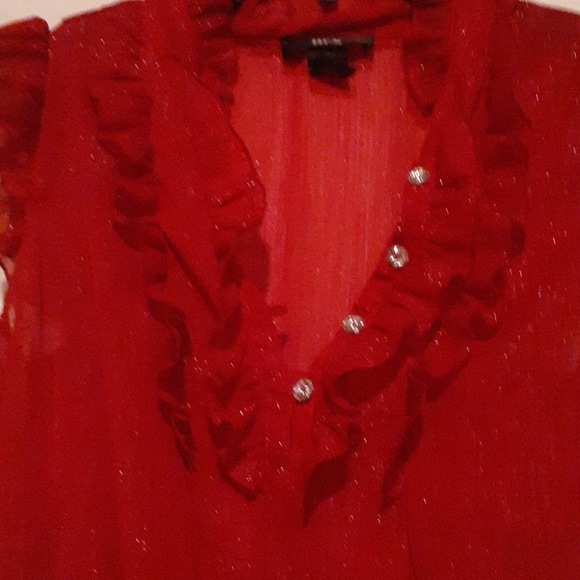 Top - Picture 2 of 4